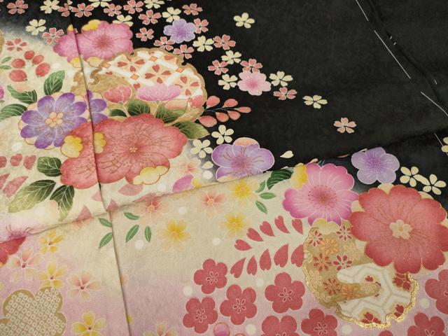 平和屋着物●豪華振袖 辻が花 雪輪花文 暈し染め 黒地 金彩 仮絵羽 逸品 未使用 AAAZ3831ck