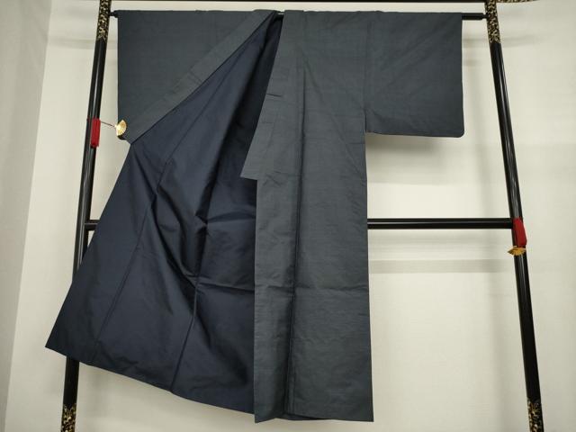 平和屋着物●男性 本場大島紬 120亀甲 総詰め 正絹 逸品 AAAZ4817ck