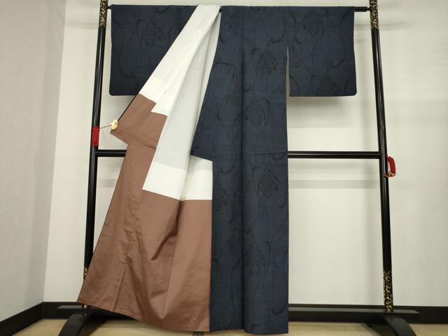 平和屋着物●結城紬 80亀甲 飾花文 正絹 逸品 AAAZ5009ck