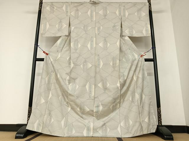 平和屋着物●本場大島紬 白大島 カタス7マルキ 切り嵌め花文 松坂屋扱い 正絹 逸品 AAAZ7421zg