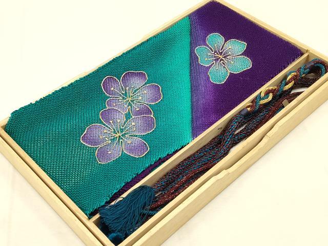 平和屋着物●和装小物 振袖用帯締め・帯揚げセット 総絞り 舞花文 金糸 金彩 撚り房 逸品 AAAZ8972ay