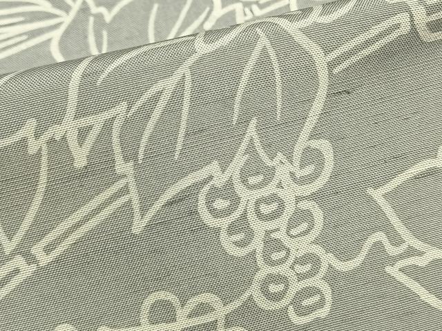 平和屋着物▽石川県指定無形文化財 牛首紬 白山工房 手織り 単衣 葡萄文 正絹 逸品 AAAZ9014fy