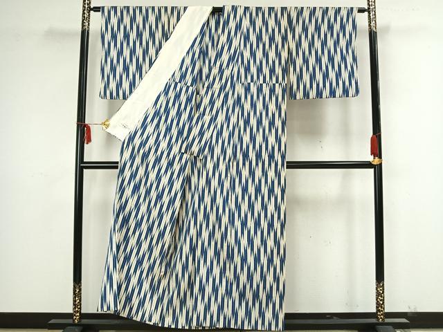 平和屋着物▽お召 単衣 矢羽文 やまと誂製 正絹 逸品 AAAZ9162fy