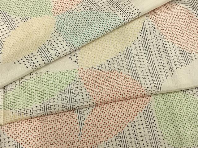 平和屋着物▽本場大島紬 白大島 単衣 舞花文 正絹 逸品 AAAZ9482fy