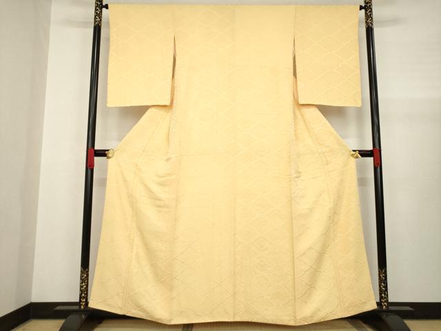 平和屋着物●上質な色無地 松皮菱立波地紋 淡香色 正絹 逸品 AABA4802ck