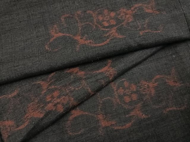 平和屋着物●上質な紬 花唐草文 黒地 正絹 逸品 AABA8914ph