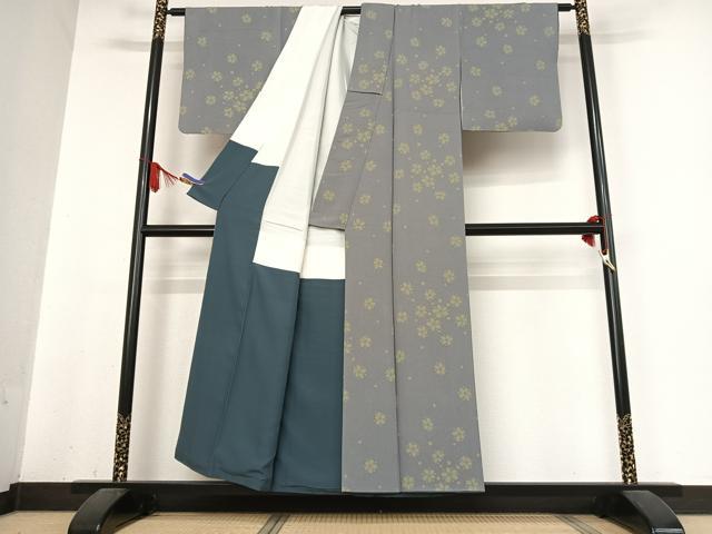 平和屋着物●世界的人形師 辻村寿三郎 ジュサブロー 小紋 舞梅文 正絹 逸品 AABB0268zg