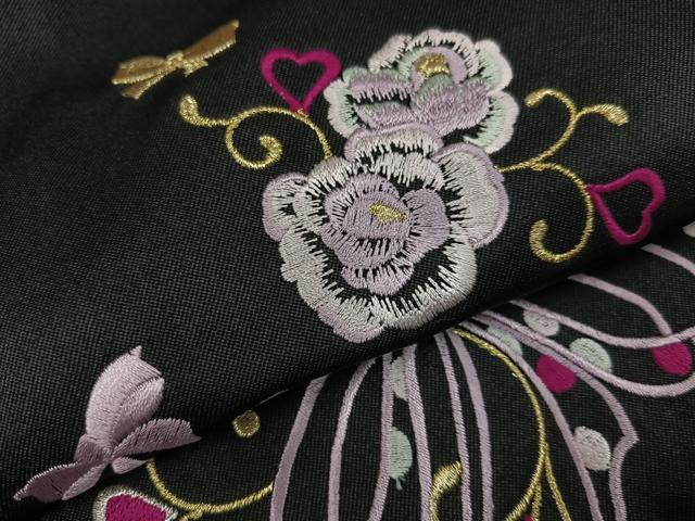 平和屋着物●行灯袴 刺繍 舞花文 黒地 金糸 洗える着物 未使用 AABB3610ph