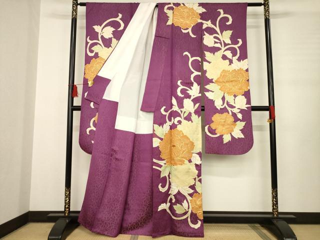 平和屋着物●豪華振袖 駒刺繍 花唐草文 金彩 金通し地 正絹 逸品 AABB3809ck