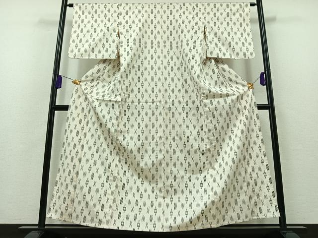平和屋着物▽上質な紬 単衣 琉球絣文様 正絹 逸品 AABB3900jh