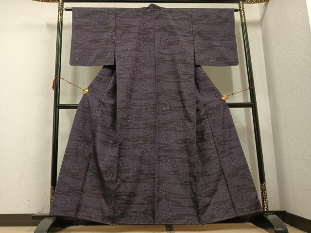 平和屋着物●結城紬 100亀甲 舞葉文 正絹 逸品 未使用 AABB5133ph