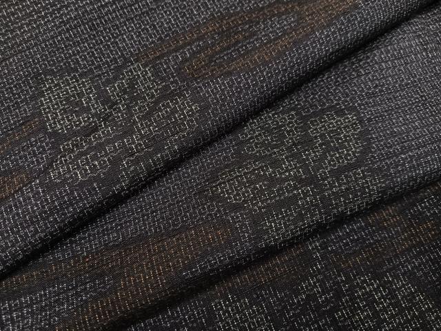 平和屋着物●結城紬 100亀甲 舞葉文 正絹 逸品 未使用 AABB5133ph