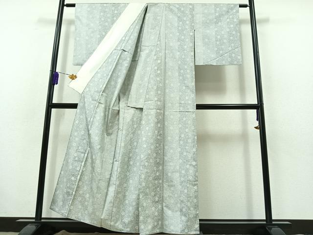 平和屋着物▽本場大島紬 白大島 単衣 花唐草文 藤絹織物謹製 正絹 逸品 AABB7734jh