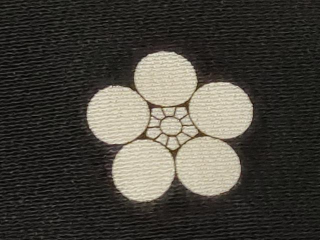 平和屋着物■豪華黒留袖 駒刺繍 枝松文 金彩 鬼しぼ縮緬 正絹 逸品 AABC2887st