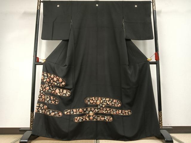 平和屋着物●豪華黒留袖 駒刺繍 宝尽くし文様 黒地 正絹 逸品 AABD0674fy