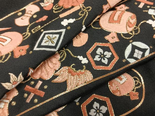 平和屋着物●豪華黒留袖 駒刺繍 宝尽くし文様 黒地 正絹 逸品 AABD0674fy