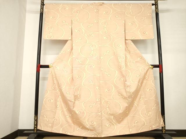平和屋着物●本場大島紬 カタス9マルキ 唐草文 正絹 逸品 AABD0937ck