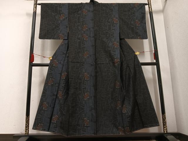 平和屋着物●本場大島紬 色紙花文 正絹 逸品 未使用 AABD3471ph