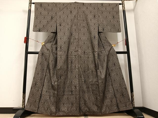 平和屋着物●本場大島紬 カタス9マルキ 麻の葉文様 正絹 逸品 AABD3960ph