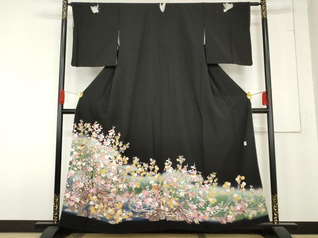 平和屋着物●豪華黒留袖 友禅 作家物 枝花に休み鳥 暈し染め 正絹 逸品 AABD6209cs