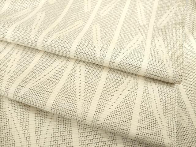 平和屋着物○本場大島紬 白大島 100亀甲 幾何学文様 正絹 逸品 AABD7656ck