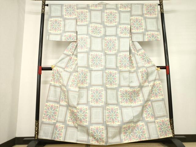 平和屋着物●本場大島紬 白大島 一元7マルキ 市松花文 正絹 逸品 AABD9954ck