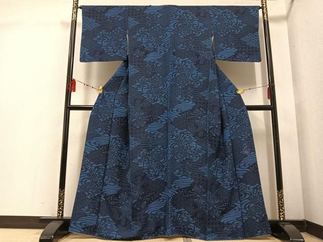 平和屋着物●本藍 型絵染 小紋 作家物 山岸 草花文 正絹 逸品 AABE1271ph