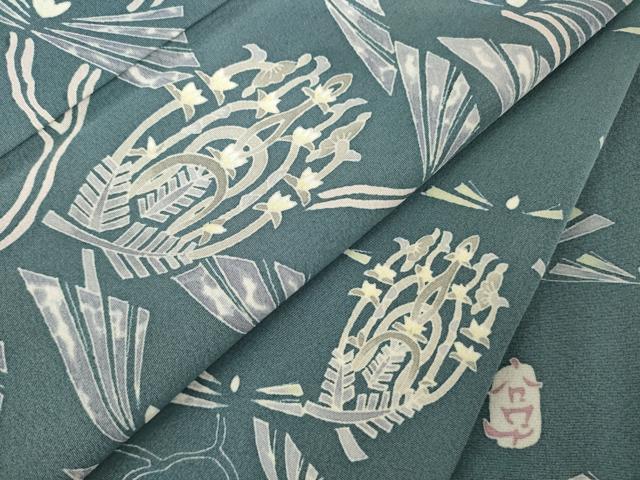 平和屋着物●本加賀友禅作家 中正享子 訪問着 松 錆鉄御納戸色地 正絹 逸品 AABE2052ck