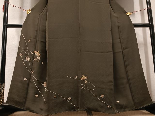 平和屋着物●訪問着 友禅 宝尽くし 海松茶色 金彩 正絹 逸品 AABE2542ph