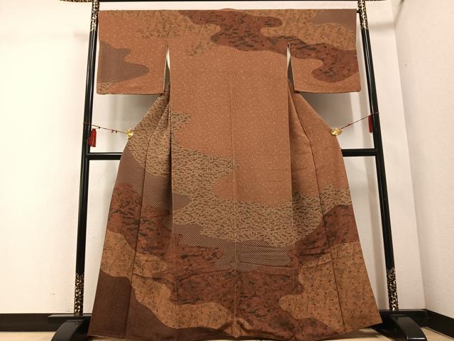 平和屋着物●人間国宝・南部芳松の息子 伝統工芸伝承者彫刻・南部幸雄 型染 訪問着 草花文 鬼しぼ縮緬 正絹 逸品 AABE4825ph