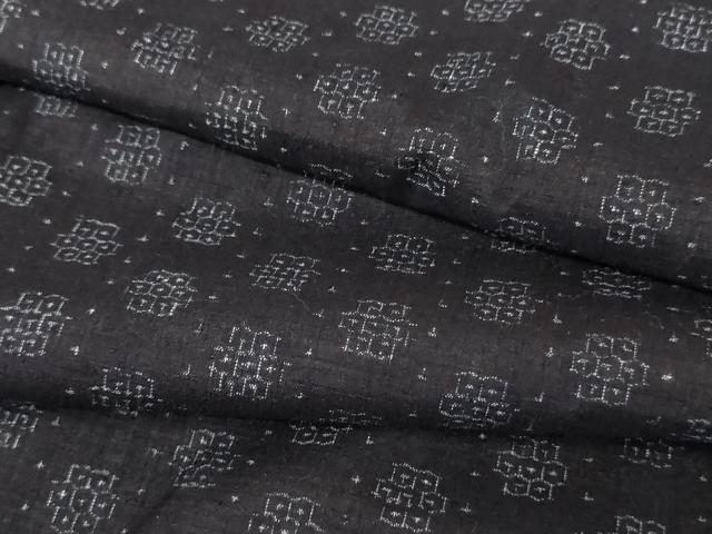 平和屋着物○本場結城紬 重要無形文化財 80亀甲 飛び亀甲 高島屋扱い