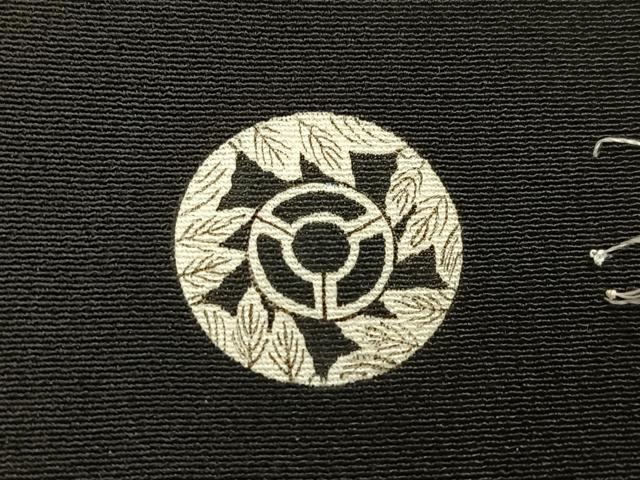 平和屋着物■豪華黒留袖 駒刺繍 亀甲花唐草文 金彩 正絹 逸品 AABF0180ph