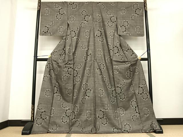 平和屋着物●本場大島紬 カタス9マルキ 源氏車文 ロング丈 正絹 逸品 AABF0287fy