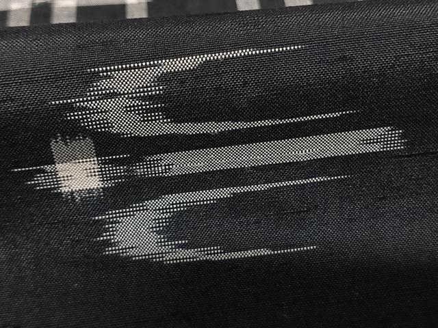 平和屋着物●本場琉球絣 紬 黒地 正絹 逸品 AABF0308fy
