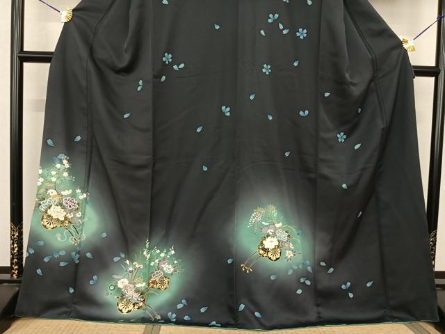 平和屋着物●訪問着 駒刺繍 片輪車花文 暈し染め 金彩 鈴乃屋扱い 正絹 逸品 AABF0330fy