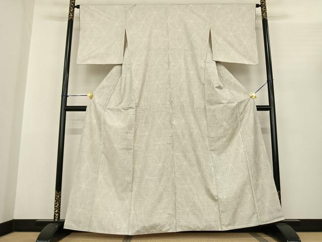 平和屋着物●本場大島紬 白大島 一元絣 麻の葉文様 正絹 逸品 AABF0472fy