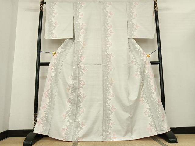 平和屋着物●本場大島紬 白大島 舞蝶間道 やまと誂製 正絹 逸品 AABF0474fy