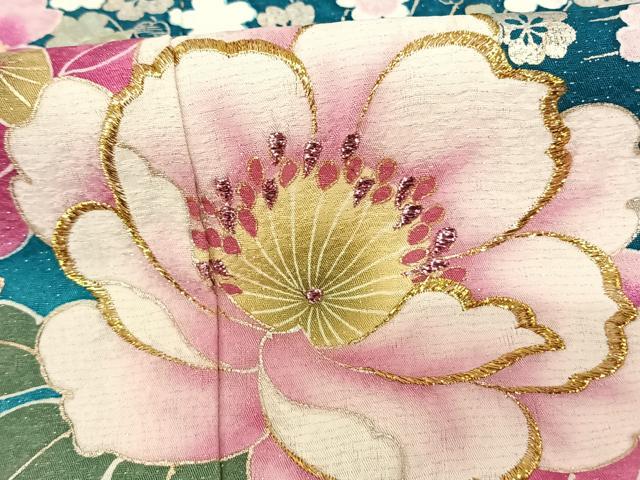 平和屋着物●豪華振袖 刺繍 草花文 暈し染め 金糸 金彩 銀通し地 正絹 逸品 AABF0529fy
