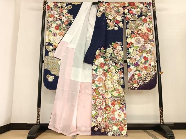 平和屋着物●豪華振袖 草花文 暈し染め 金銀糸 金銀彩 丹後ちりめん 鈴乃屋扱い 反端付き 正絹 逸品 未使用 AABF0587fy