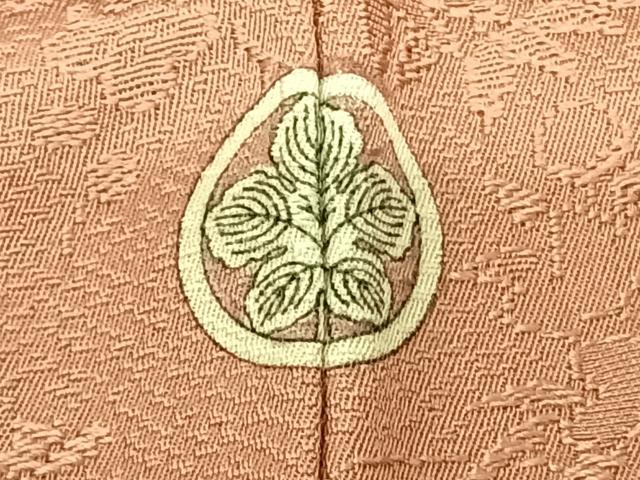 平和屋着物●上質な色無地 草花地紋 珊瑚色 さが美扱い 正絹 逸品 未使用 AABF0737fy