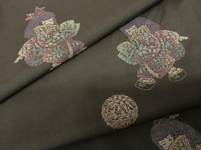 平和屋着物●本場大島紬 カタス9マルキ 人物毬文 正絹 逸品 AABF0757fy