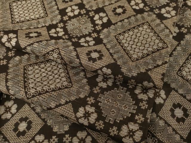 平和屋着物●本場大島紬　龍郷絣　花菱文　正絹　逸品　AABA9799ck 平和屋着物○本場大島紬 龍郷絣 花菱文 正絹 逸品 AABF0952ck