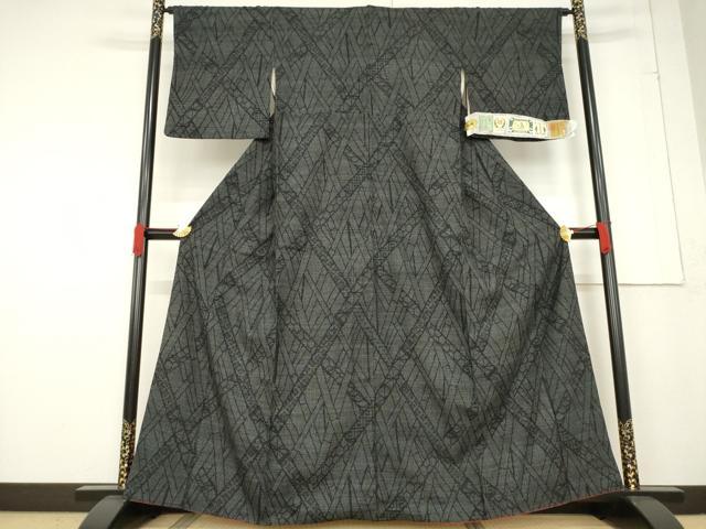 平和屋着物●本場結城紬 重要無形文化財 100亀甲 笹竹文 藤貫織物謹製 証紙付き 正絹 逸品 AABF1382ck