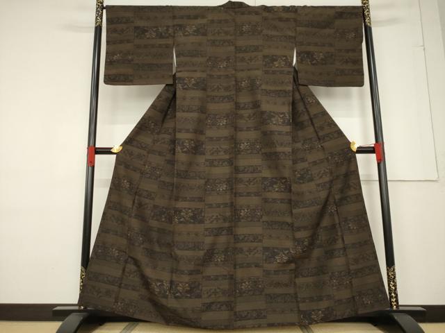 平和屋着物●上質な紬 横段花唐草文 正絹 逸品 AABF1813ck