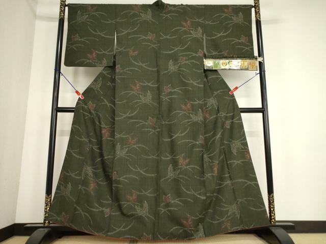 平和屋着物●本場結城紬 重要無形文化財 100亀甲 舞蝶芝文 証紙付き 正絹 逸品 AABF3569ck