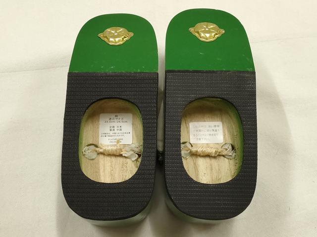 平和屋着物●IKKO 和装小物 ぽっくり下駄 こっぽり・おこぼ下駄 桐下駄 花亀甲 椿 金糸 逸品 未使用 AABF4042ay
