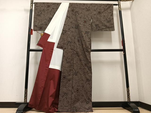 平和屋着物●本場大島紬 一元7マルキ 更紗花文 正絹 逸品 未使用 AABF4508ph