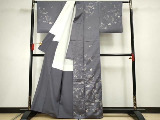 平和屋着物●訪問着 紬地 ろうけつ染め 葡萄唐草文 正絹 逸品 AABF5195cs