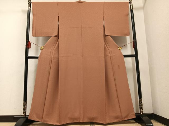 平和屋着物●上質な色無地 作家物 徳祐 草花地紋 駱駝色 正絹 逸品 未使用 AABF5323ph