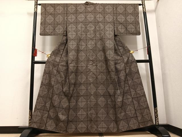 平和屋着物●本場大島紬 一元7マルキ 格子 正絹 逸品 AABF5357ph